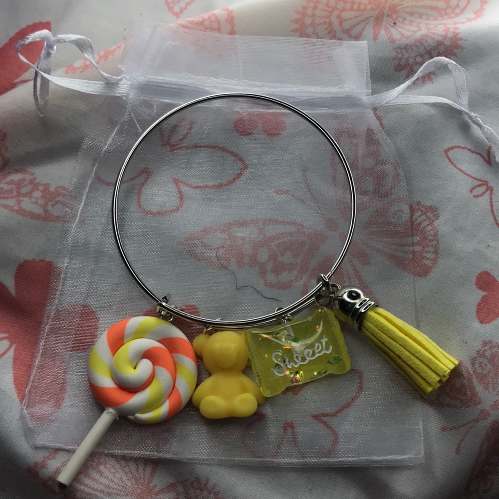 Yellow bangle